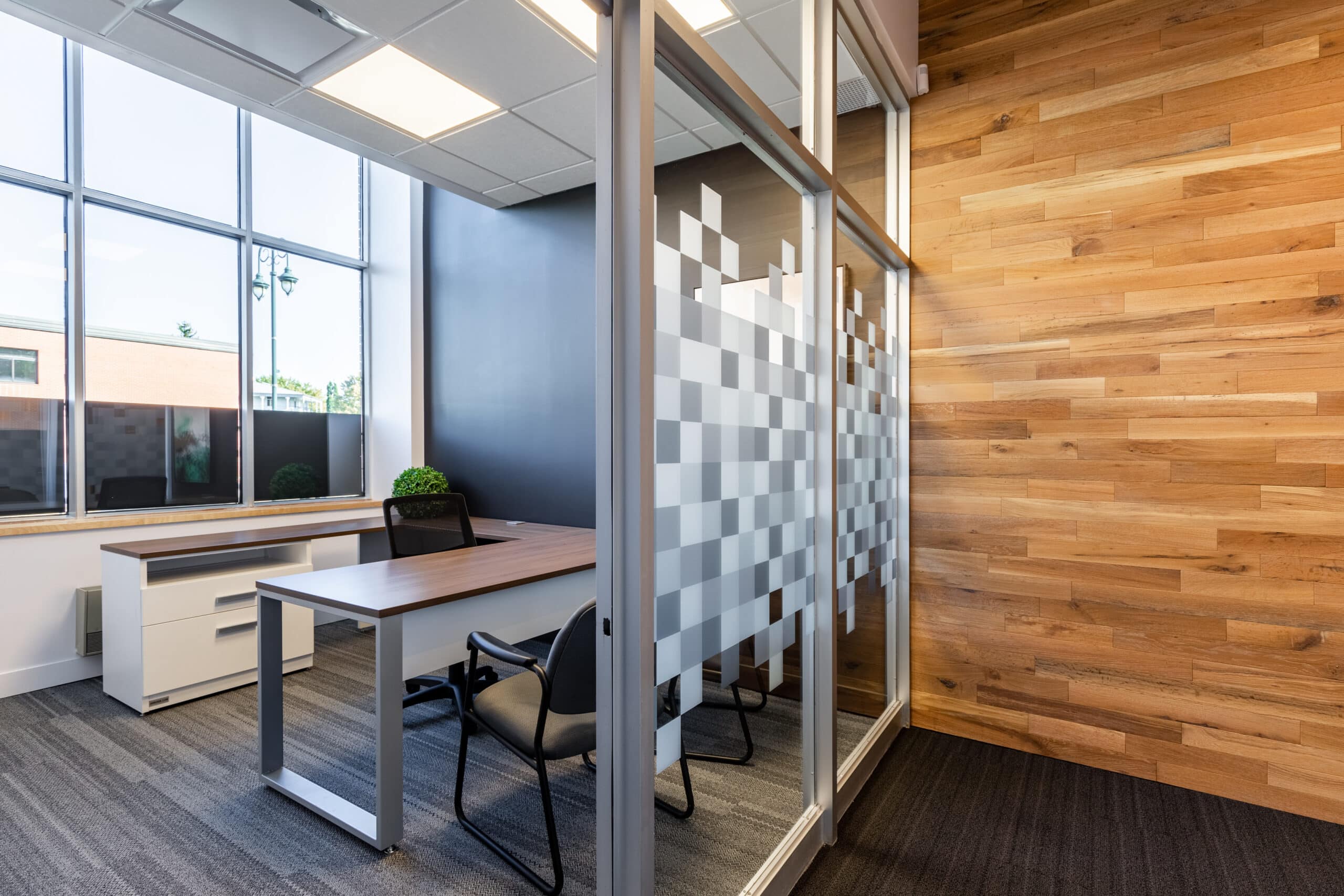 Espace de bureau fermé coworking Châteauguay
