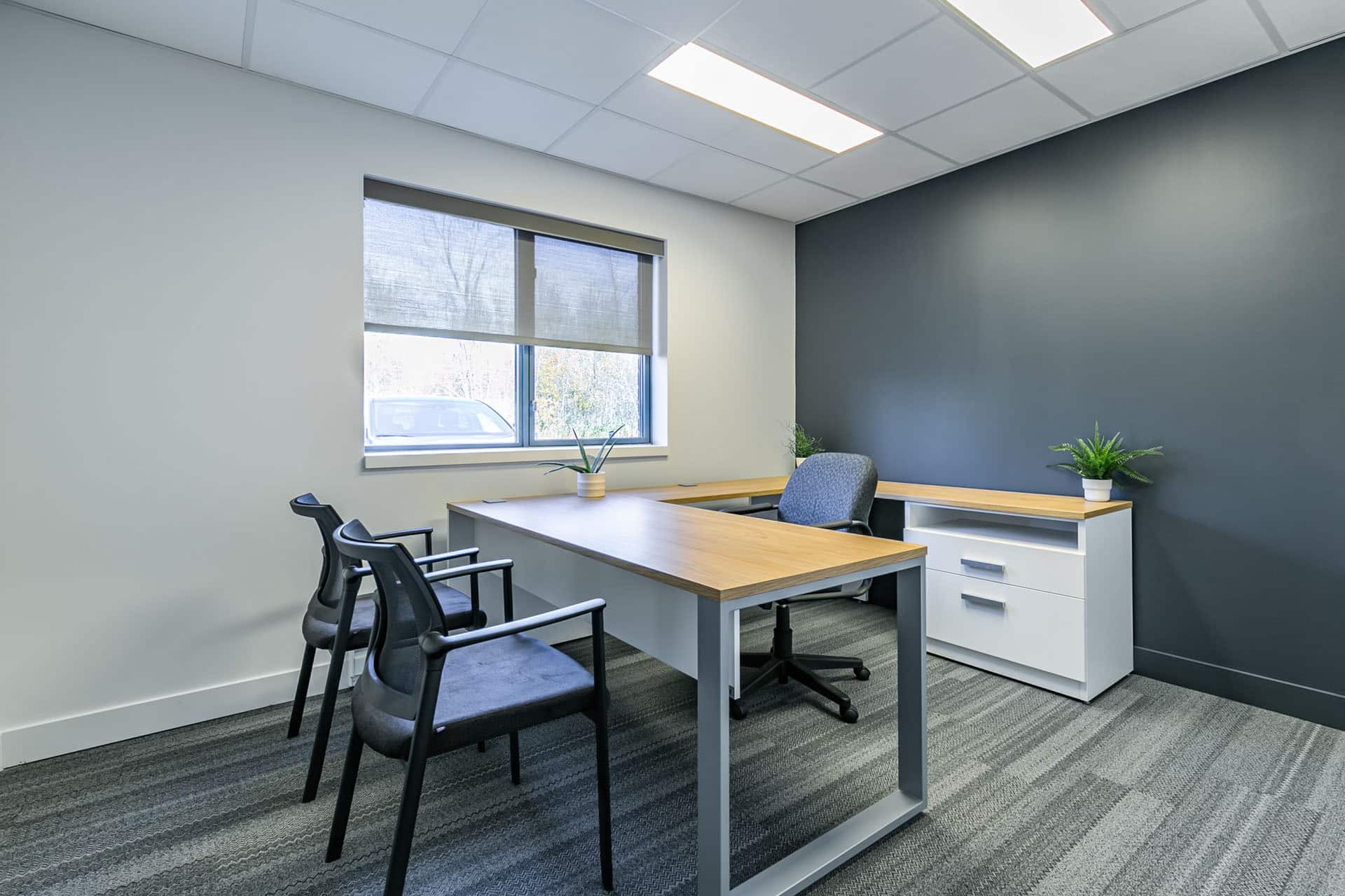 Espace de bureau fermé coworking Les Coteaux