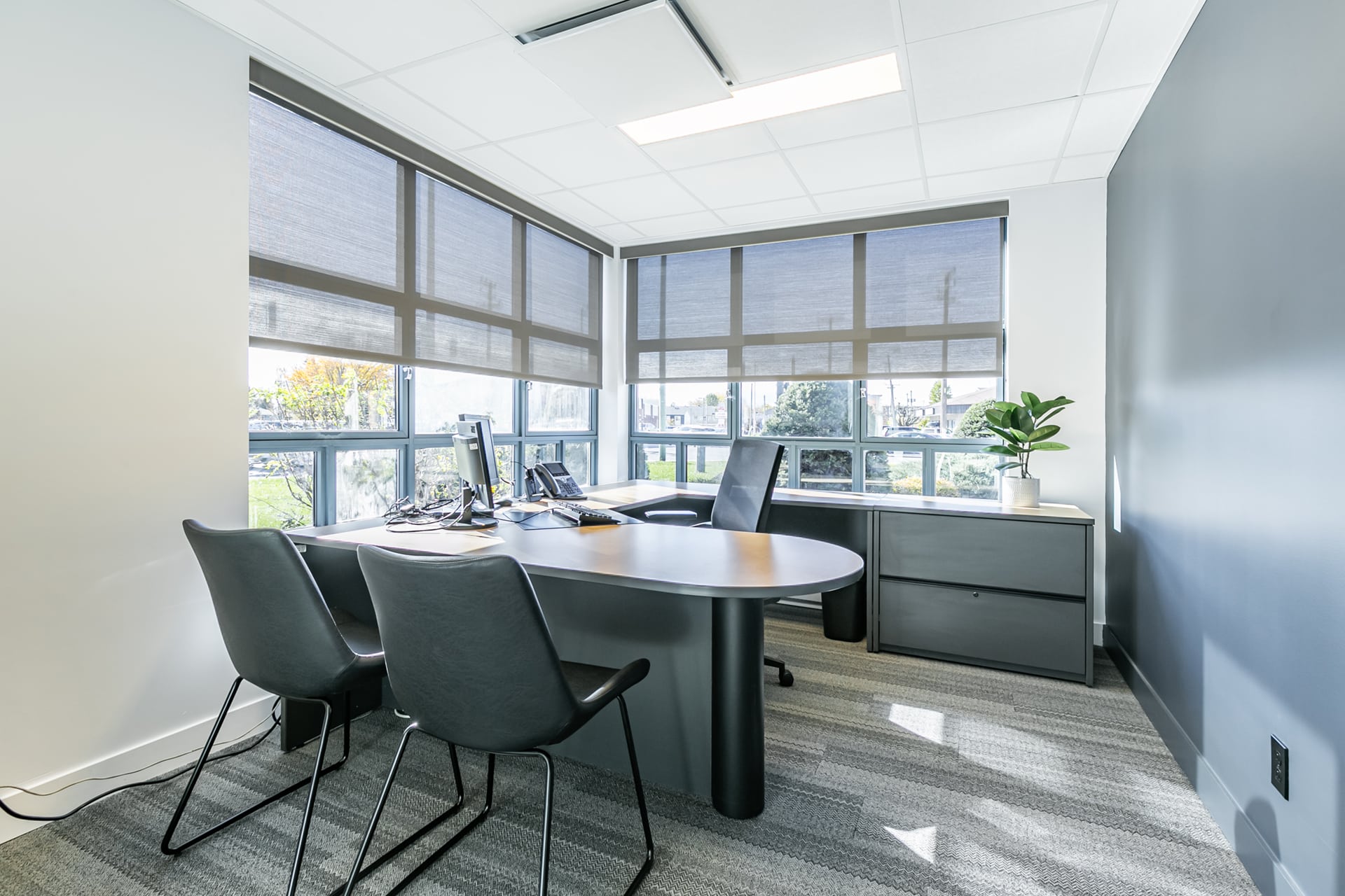 Espace de bureau fermé coworking Les Coteaux