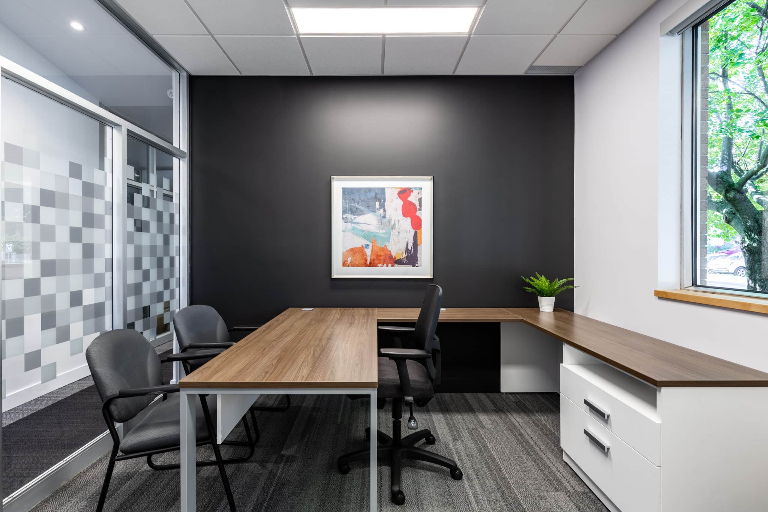 Espace de bureau fermé coworking Châteauguay