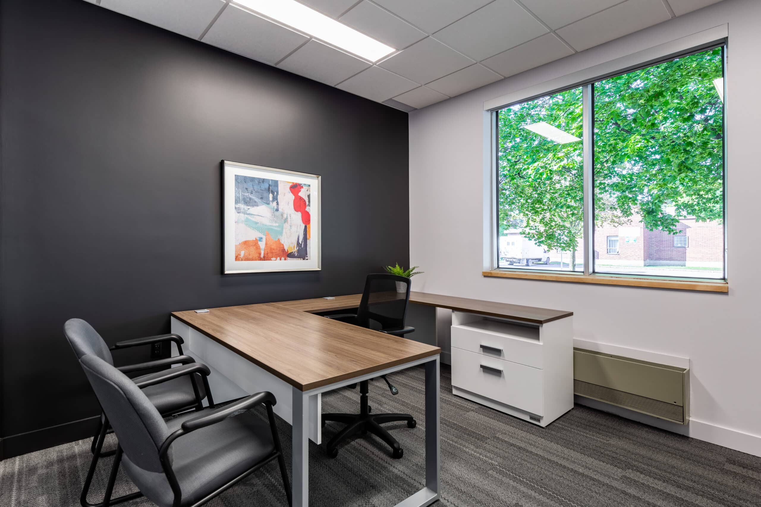 Espace de bureau fermé coworking Châteauguay