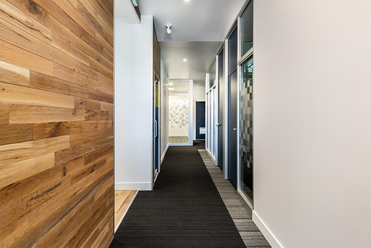 couloir espace de coworking Châteauguay