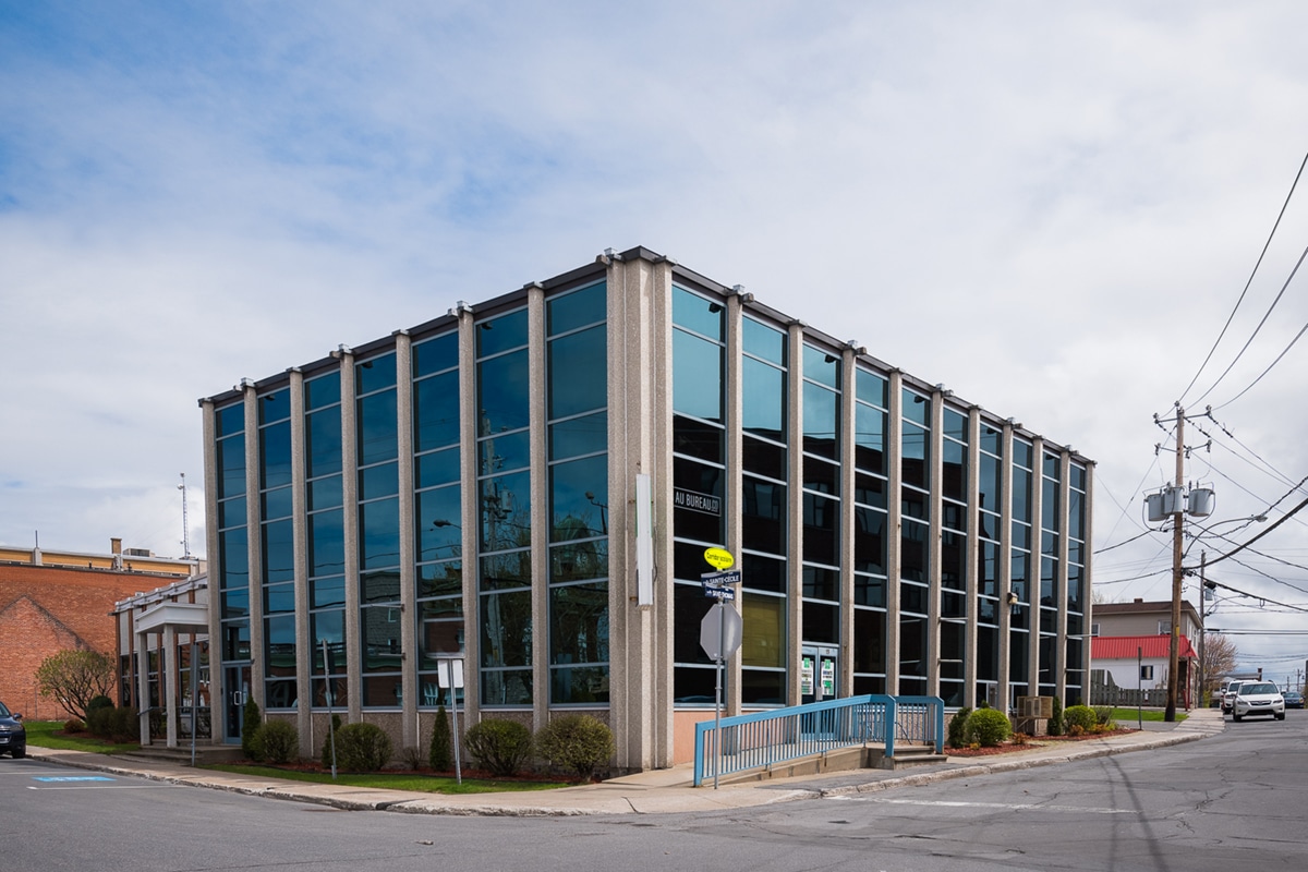 Bâtisse de coworking Valleyfield